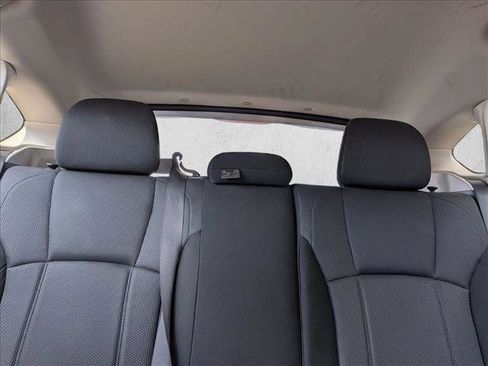 Used 2018 Subaru Impreza 2.0i image 13