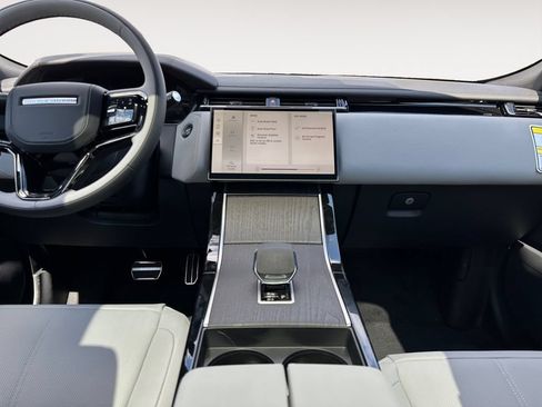 New 2026 Land Rover Range Rover Velar Dynamic SE AWD/4WD image 11