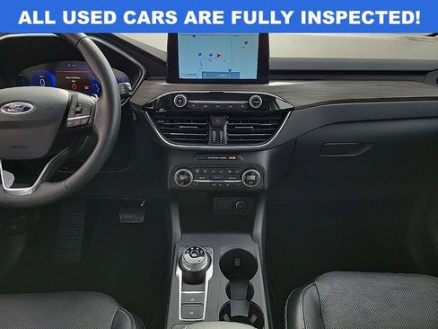Used 2020 Ford Escape Titanium AWD/4WD image 12