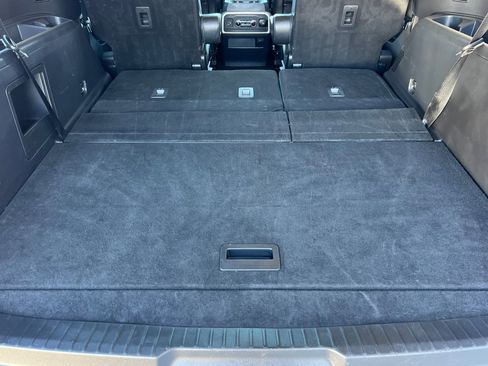 Certified 2022 Ford Expedition Max XLT image 17