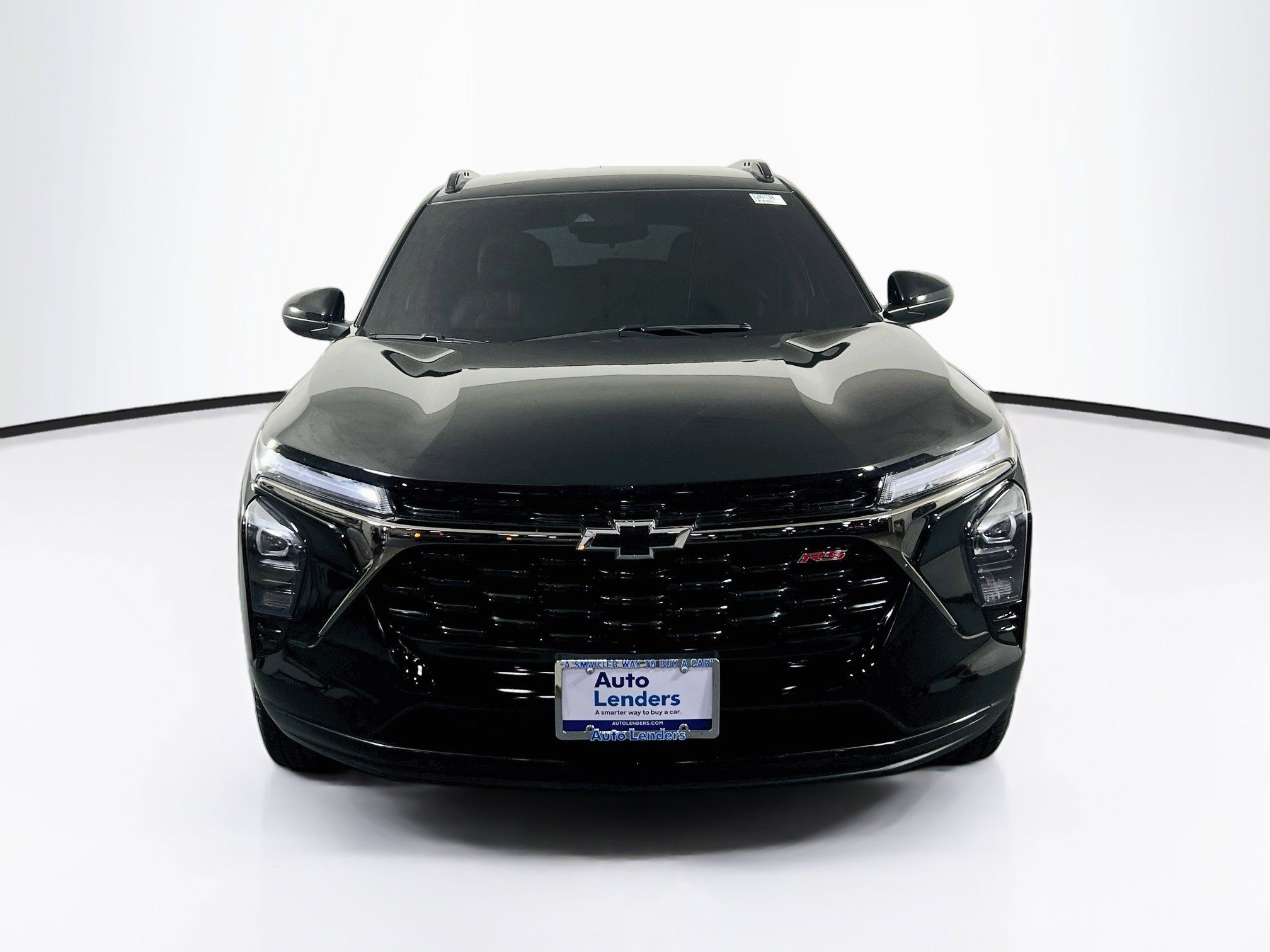 Used 2026 Chevrolet Trax RS FWD image 2
