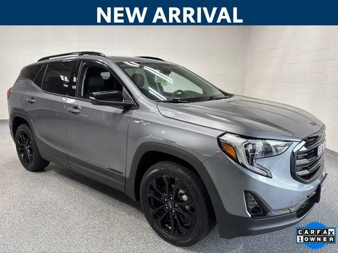 Used 2021 GMC Terrain SLT w/ Infotainment Package II AWD/4WD image 1