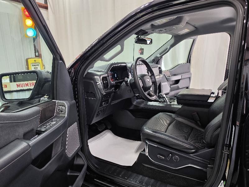 Used 2021 Ford F150 Lariat w/ Equipment Group 502A High AWD/4WD image 11
