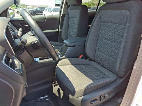Certified 2023 Chevrolet Equinox LT AWD/4WD image 13