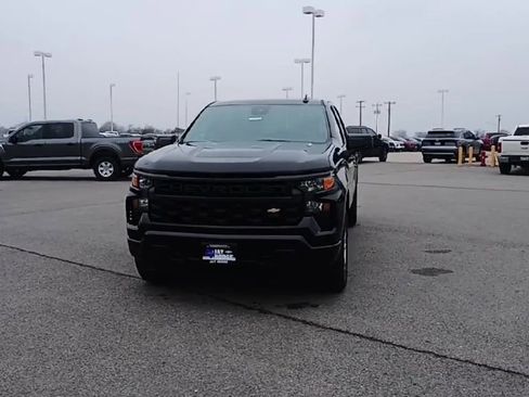 New 2026 Chevrolet Silverado 1500 Custom image 3