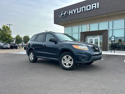 Used 2011 Hyundai Santa Fe GLS FWD image 8