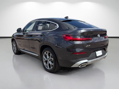 Used 2025 BMW X4 xDrive30i AWD/4WD image 6