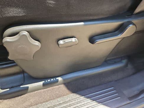 Used 2010 Chevrolet Silverado 1500 LT w/ Texas Edition RWD image 15