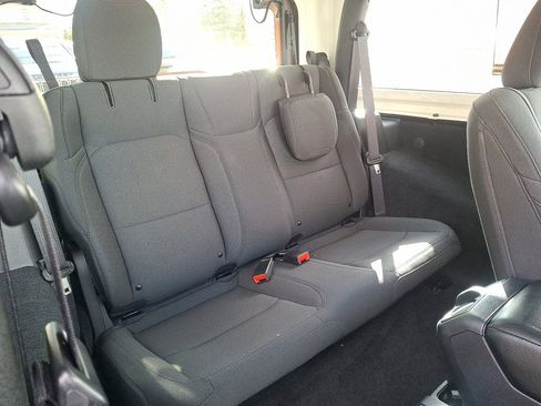 Used 2021 Jeep Wrangler Sport S image 15