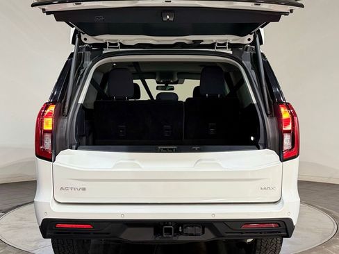 Used 2025 Ford Expedition Max Active AWD/4WD image 35