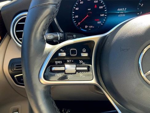 Certified 2021 Mercedes-Benz GLC 300 4MATIC image 20