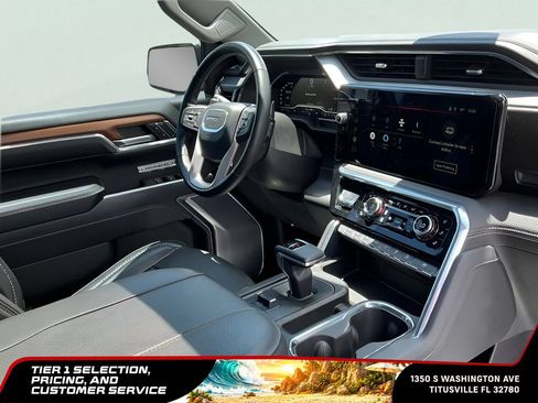 Used 2023 GMC Sierra 1500 Denali w/ Technology Package AWD/4WD image 21