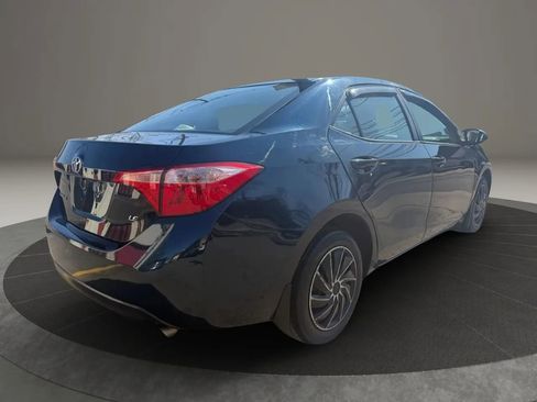 Used 2019 Toyota Corolla LE image 5
