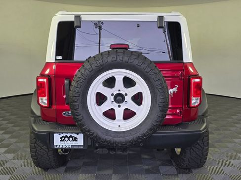 Used 2025 Ford Bronco Heritage Edition AWD/4WD image 4