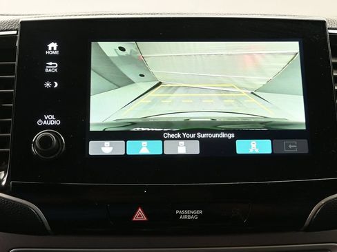 Used 2023 Honda Passport EX-L image 14