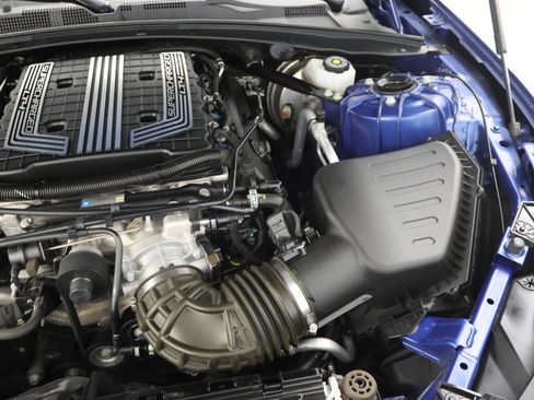Used 2023 Chevrolet Camaro ZL1 RWD image 17