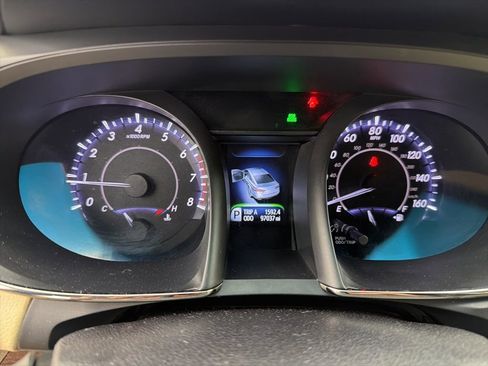 Used 2015 Toyota Avalon XLE Touring image 14