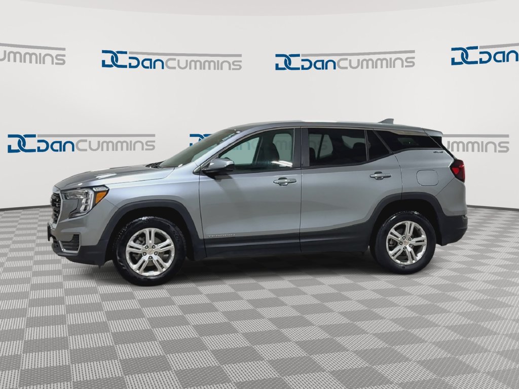 Used 2024 GMC Terrain SLE AWD/4WD image 6