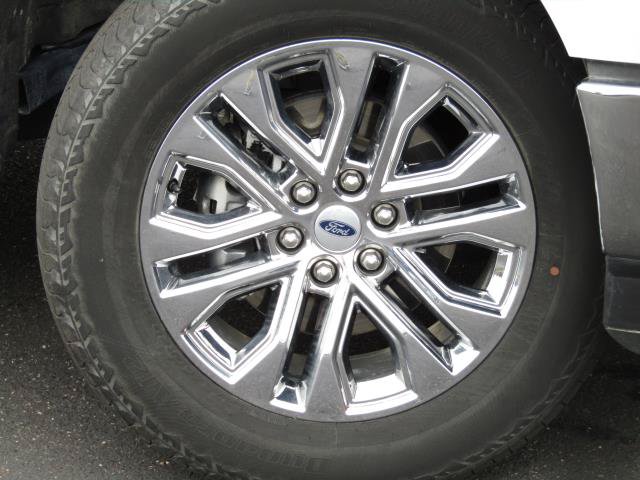Used 2024 Ford F150 Lariat w/ Equipment Group 502A High AWD/4WD image 7