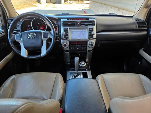 Used 2010 Toyota 4Runner Limited image 15