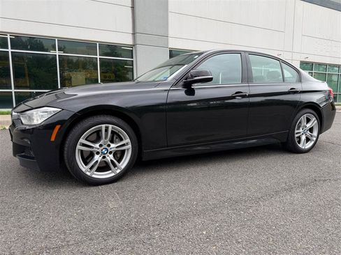 Used 2015 BMW 335i xDrive Sedan AWD/4WD image 4