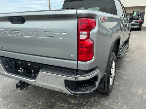 Used 2025 Chevrolet Silverado 2500 LT w/ Convenience Package AWD/4WD image 7