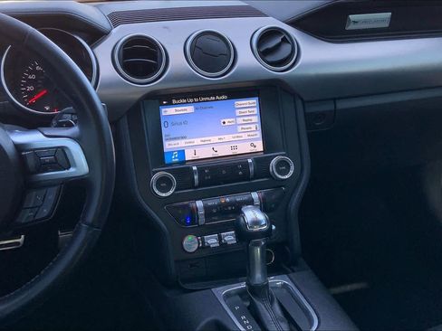 Used 2019 Ford Mustang Premium image 6