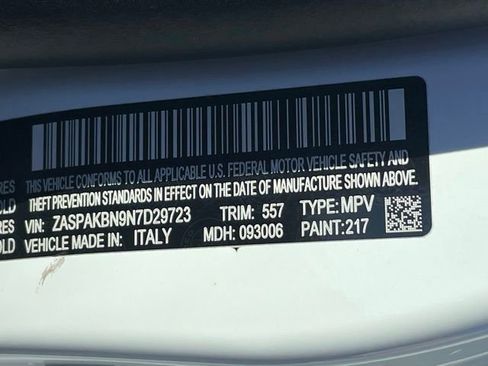 Used 2022 Alfa Romeo Stelvio Veloce image 28