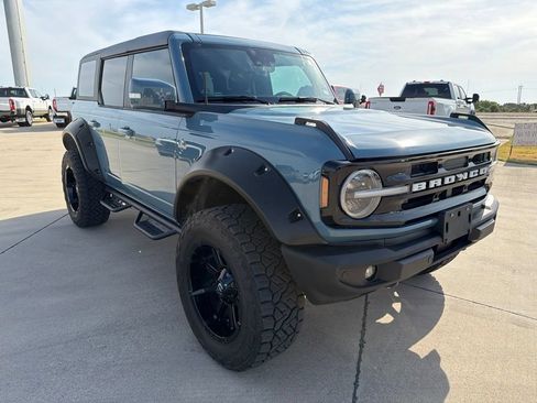 Used 2023 Ford Bronco Outer Banks AWD/4WD image 8