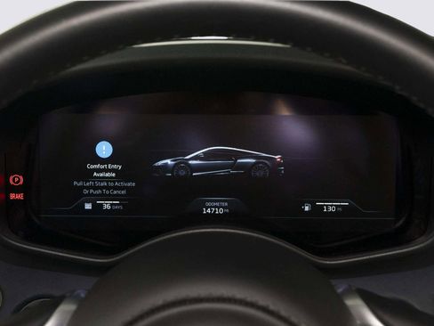 Used 2023 McLaren GT RWD image 24