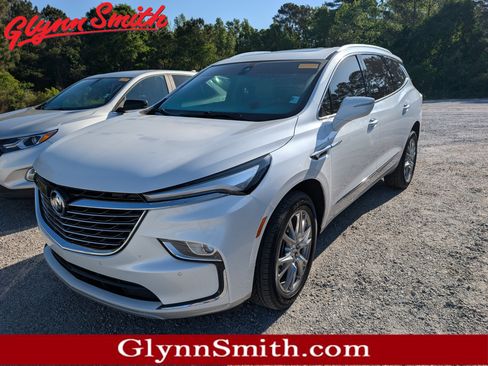 Used 2023 Buick Enclave Essence w/ Experience Buick Package image 1