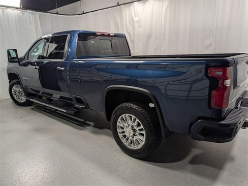Used 2022 Chevrolet Silverado 3500 High Country w/ Z71 Off-Road Package image 8