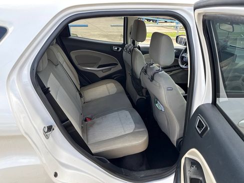 Used 2018 Ford EcoSport SE w/ SE Convenience Package FWD image 11