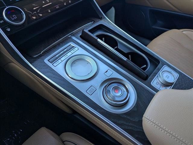 Used 2021 Genesis GV80 2.5T w/ Prestige Package 05 RWD image 12