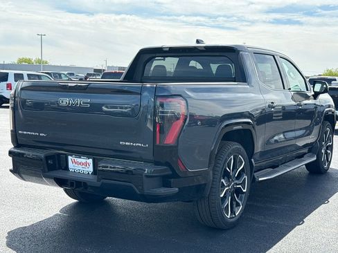 New 2025 GMC Sierra EV Denali image 10