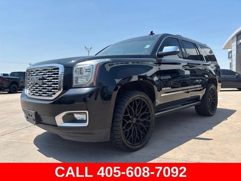 Used 2019 GMC Yukon Denali w/ Denali Ultimate Package AWD/4WD image 2
