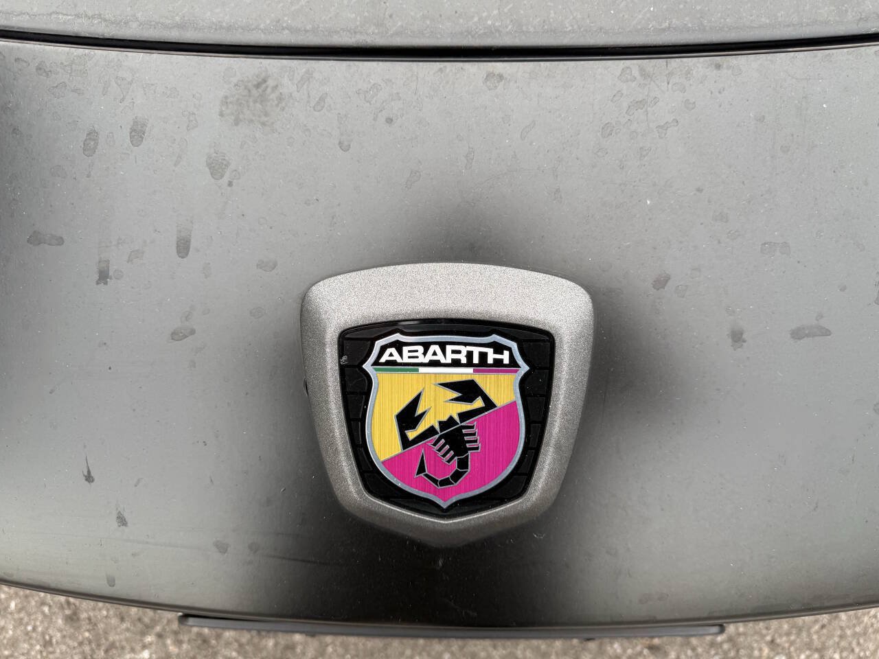 Used 2017 FIAT 124 Spider Abarth RWD image 4