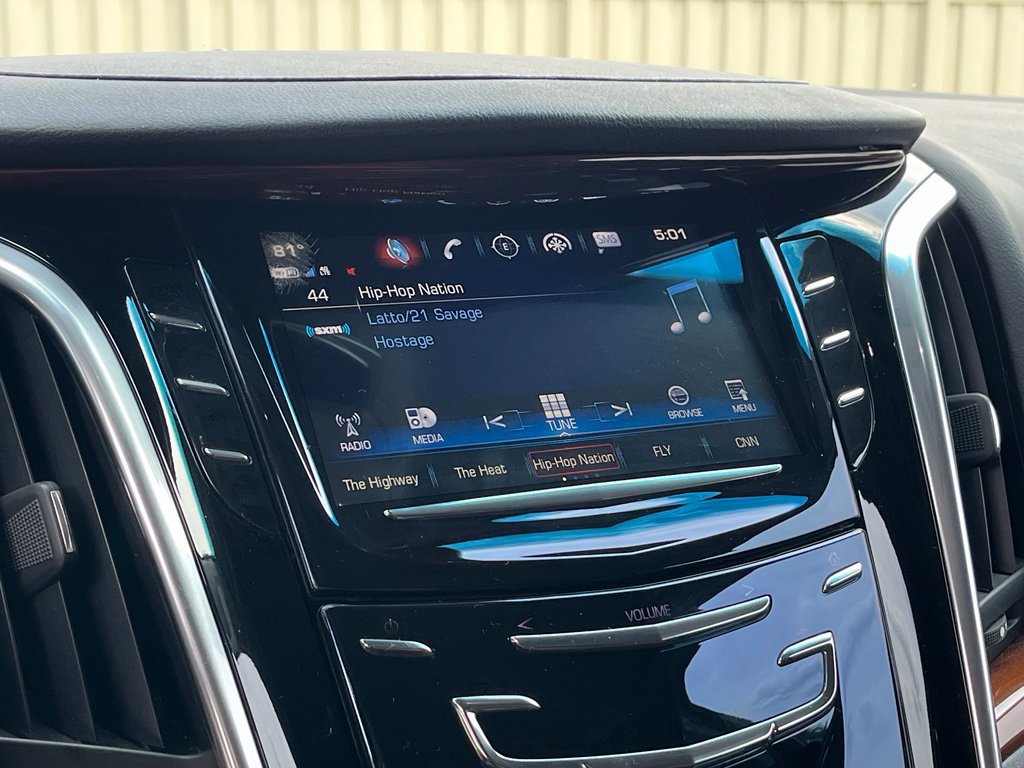 Used 2018 Cadillac Escalade Luxury w/ LPO, Radiant Package AWD/4WD image 43
