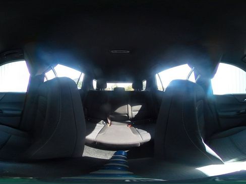 Used 2025 Chevrolet Equinox LT image 41