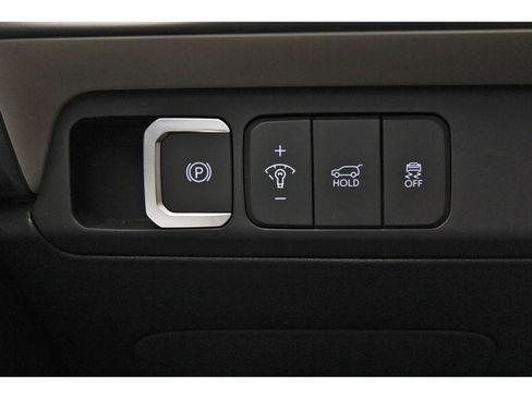 Used 2025 Hyundai Santa Fe SEL FWD image 22