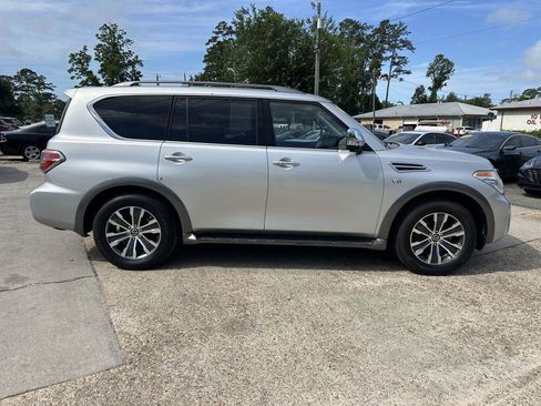Used 2020 Nissan Armada SL w/ Premium Package RWD image 4