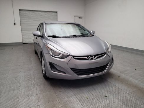 Used 2014 Hyundai Elantra SE FWD image 14