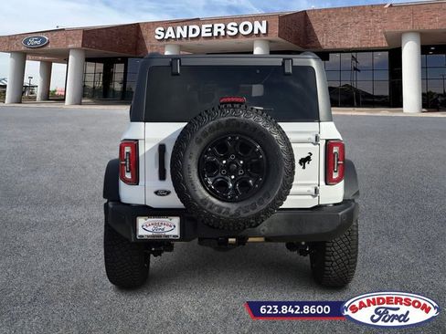 Certified 2023 Ford Bronco Wildtrak image 4