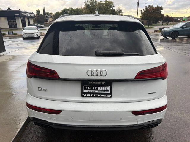 Used 2023 Audi Q5 e Prestige AWD/4WD image 6