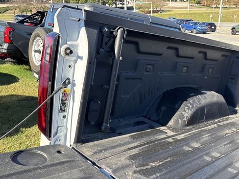 Used 2025 GMC Sierra 2500 Denali w/ Denali Reserve Package image 7