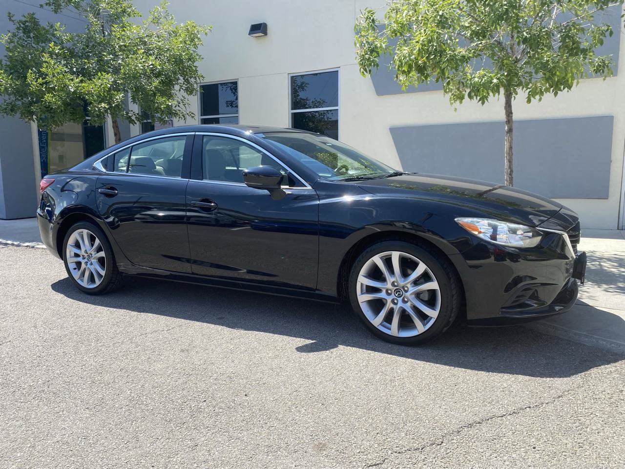 Used 2017 MAZDA MAZDA6 Touring FWD image 2