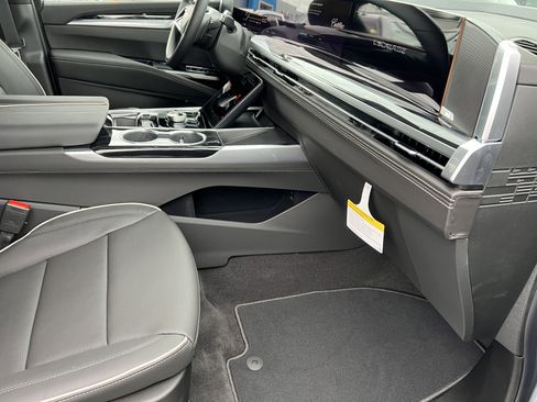 New 2026 Cadillac Escalade Sport image 25