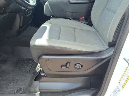Used 2022 RAM 1500 Big Horn AWD/4WD image 13