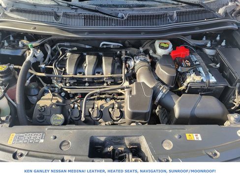 Used 2018 Ford Explorer XLT w/ Equipment Group 202A image 23