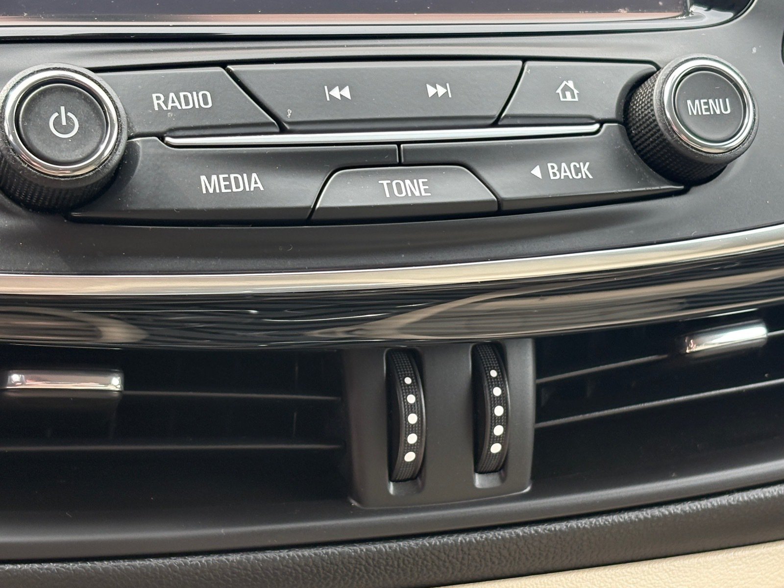 Used 2017 Buick Envision Preferred w/ LPO, Interior Luxury Package FWD image 24